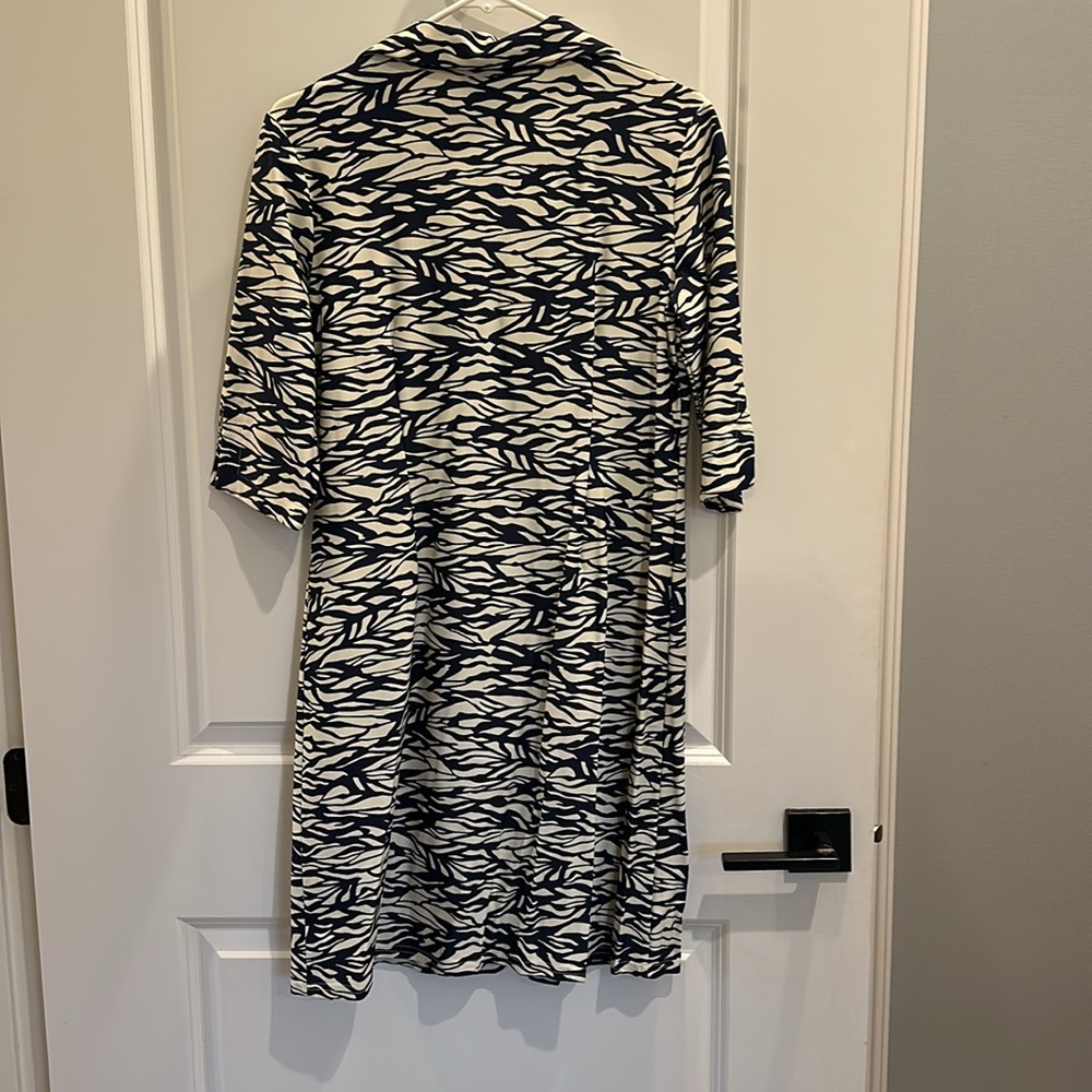 Jude Connally Navy and Cream Abstract Dress L - Picture 4 of 4